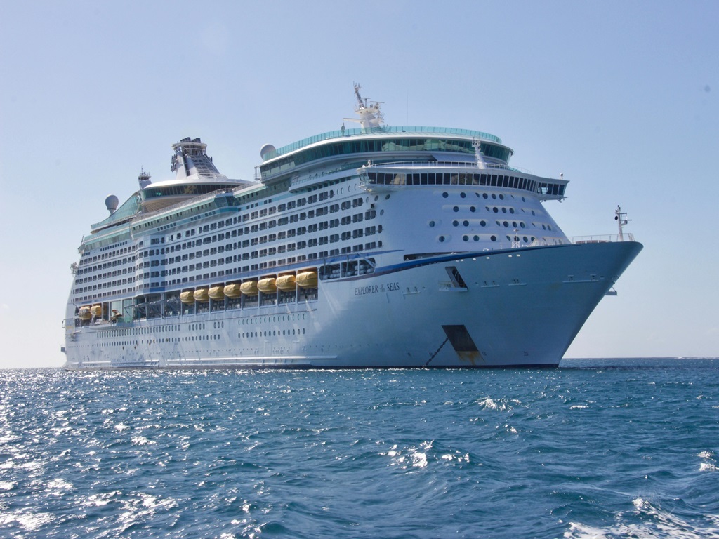 How to Ensure a Safe and Enjoyable Senior Cruise