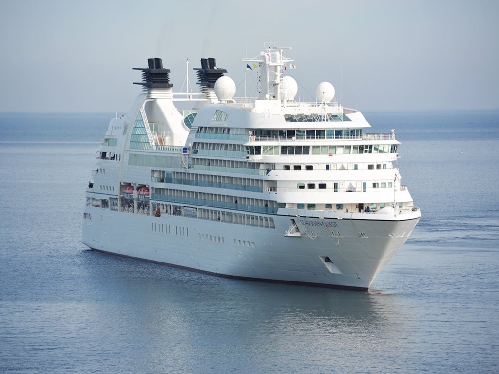 Practical Tips for Booking on Top Cruise Liners